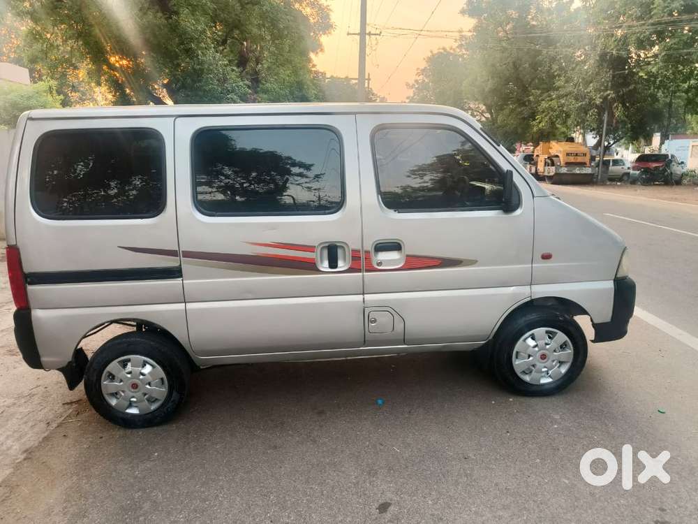 Maruti Suzuki Eeco 5 Seater Standard, 2012, Petrol