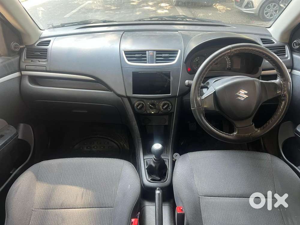 Maruti Suzuki Swift Lxi Option, 2017, Petrol