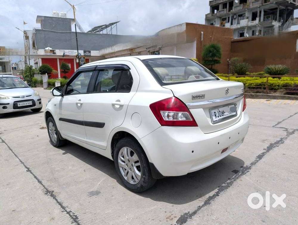 Maruti Suzuki Swift Dzire 1.3 Zxi, 2014, Petrol