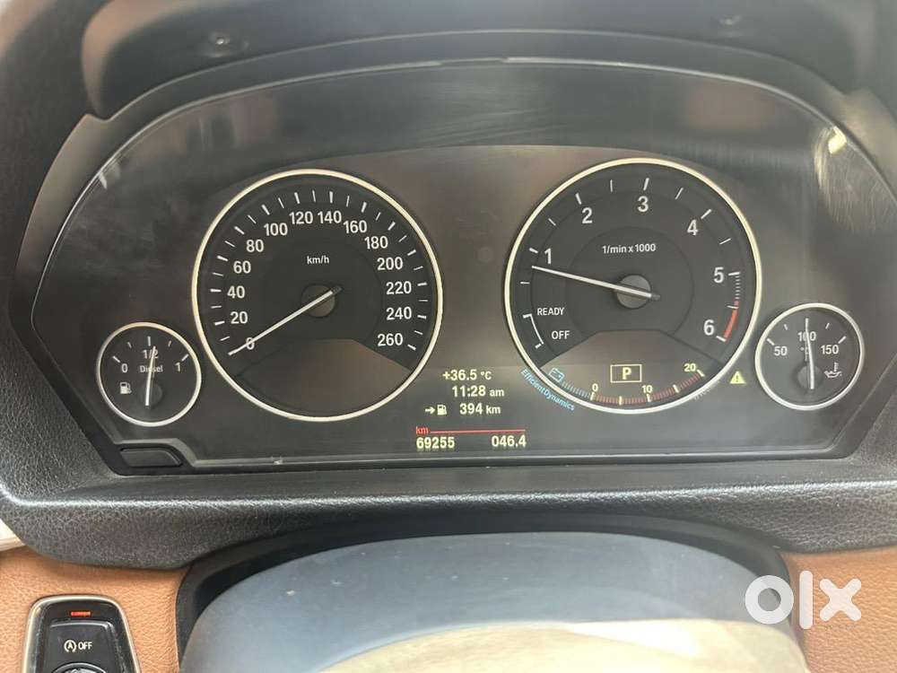 Bmw 3 Series 320d 2015, 3rd Owner,sunroof,diesel 69000 Km Driven