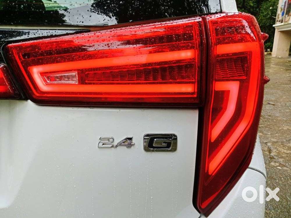 Toyota Innova Crysta 2.4 G Mt 8s, 2020, Diesel