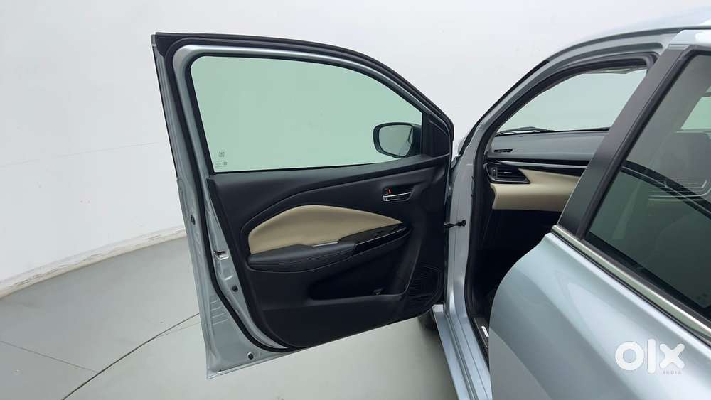Toyota Glanza 1.2 V, 2025, Petrol