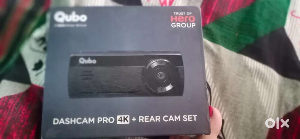 Qubo Dashcam Pro 4K + Rear Cam Set  Price Negotiable