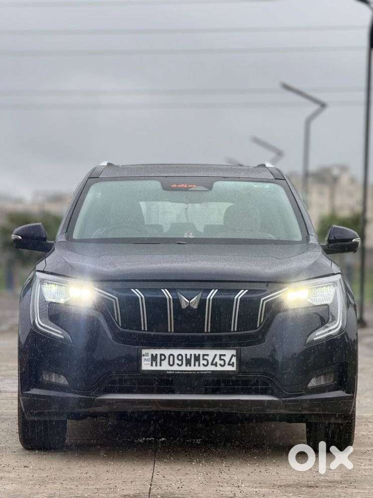 Mahindra Xuv700 2.2 Ax 7 Diesel At Luxury Pack Str Awd, 2022, Diesel