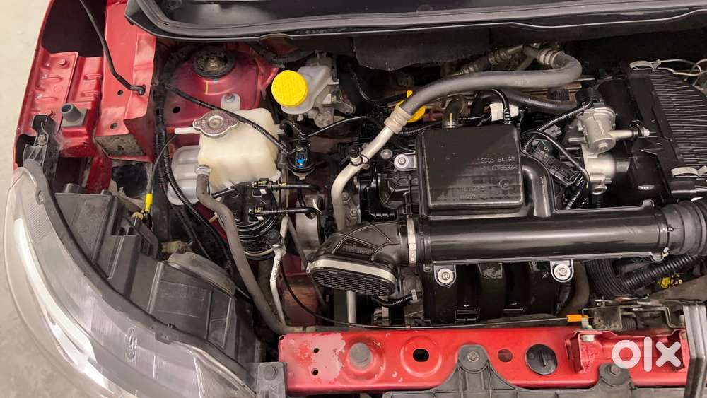Renault Triber Rxz Easy-r Amt, 2020, Petrol