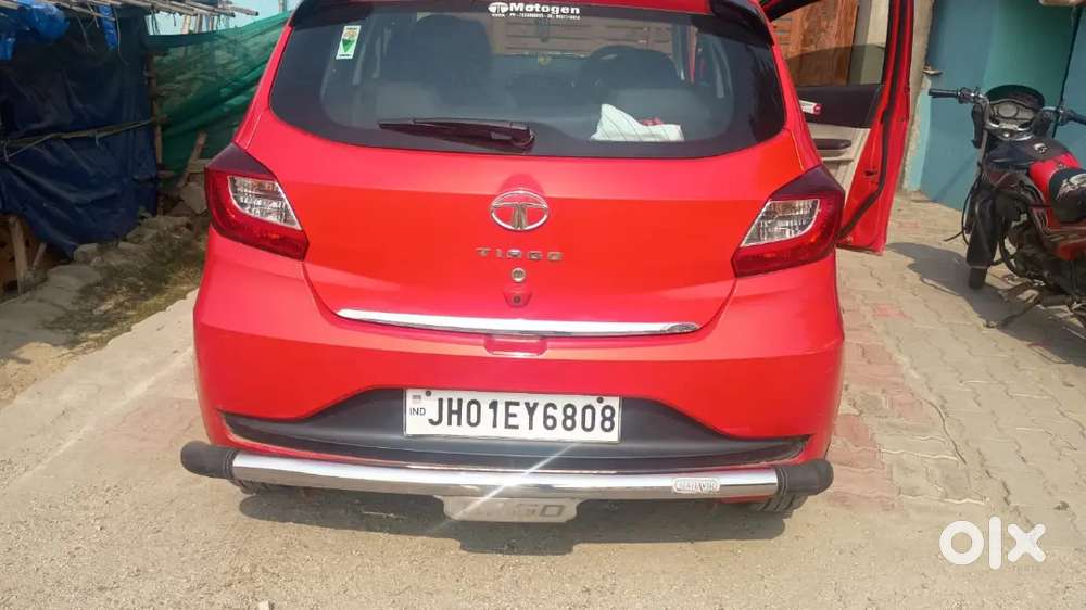 Tata Tiago 2022 Revotron