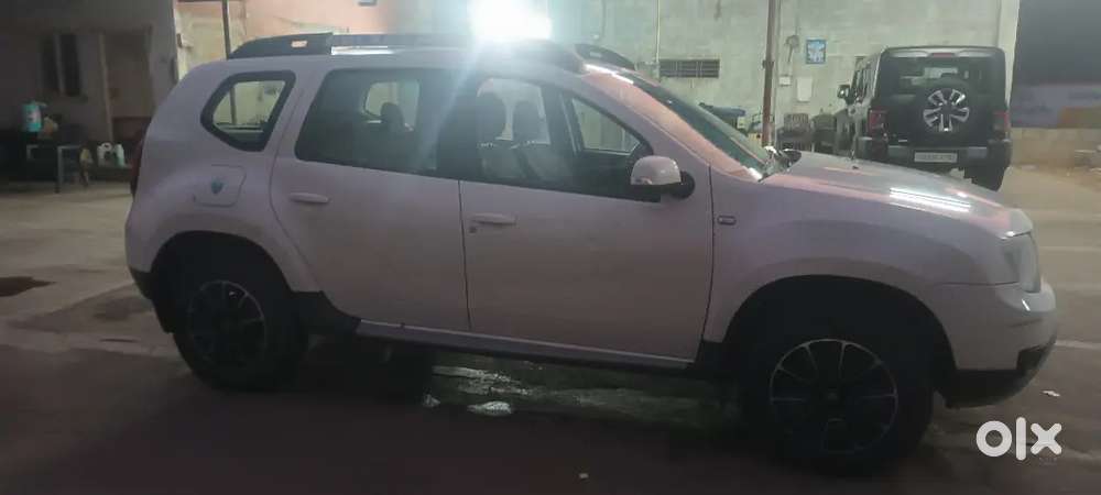 Renault Duster 2018 Diesel 75000 Km Driven