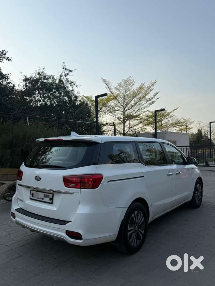 Kia Carnival Prestige, 2020, Diesel
