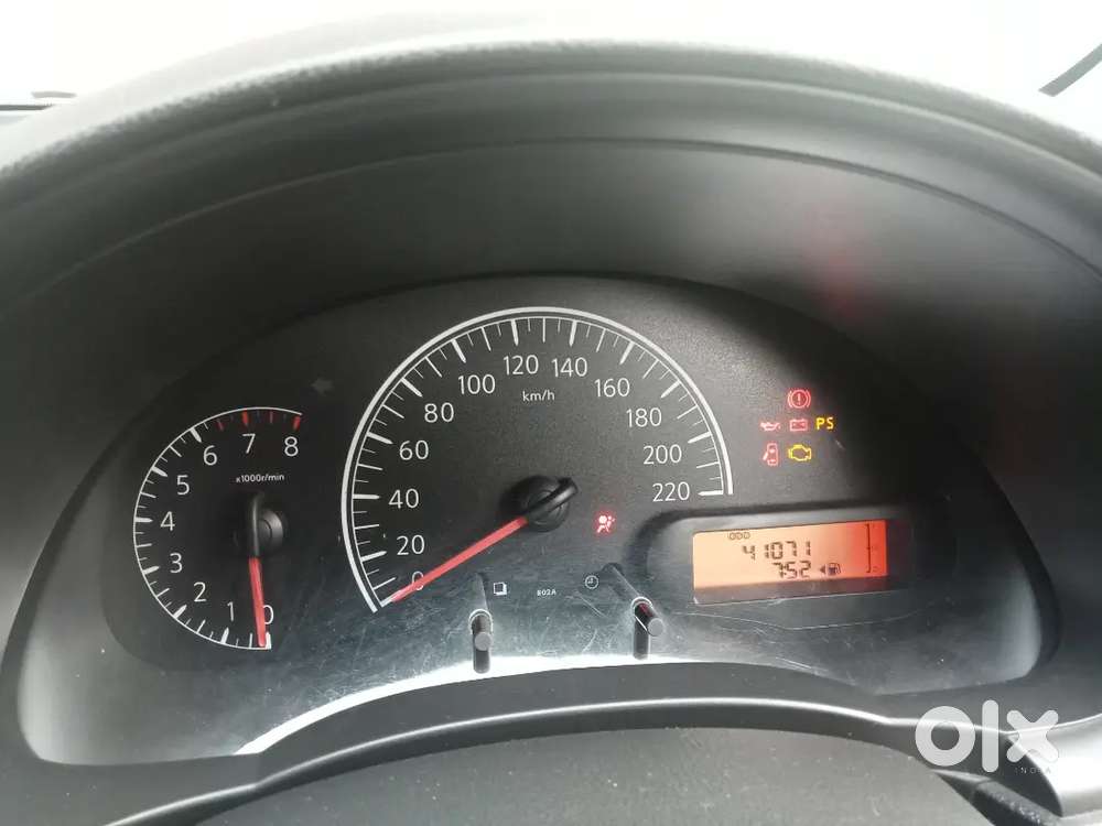 Nissan Sunny Petrol 2014