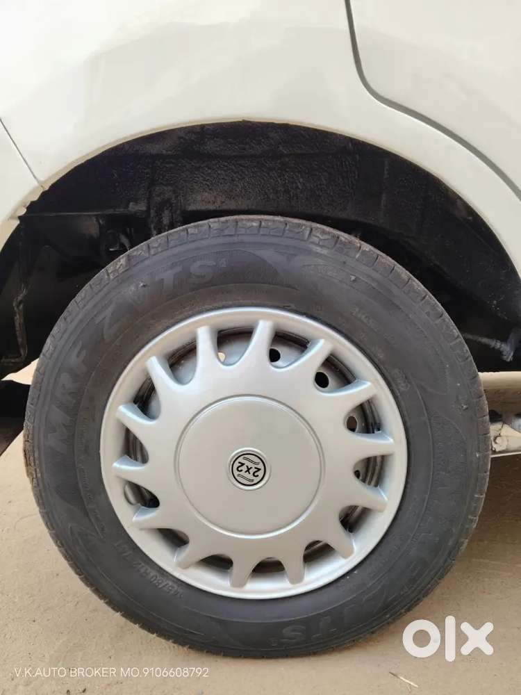 Maruti Suzuki 
Alto 800 Lxi
Model 2014
Good Condition
Urgent Sale