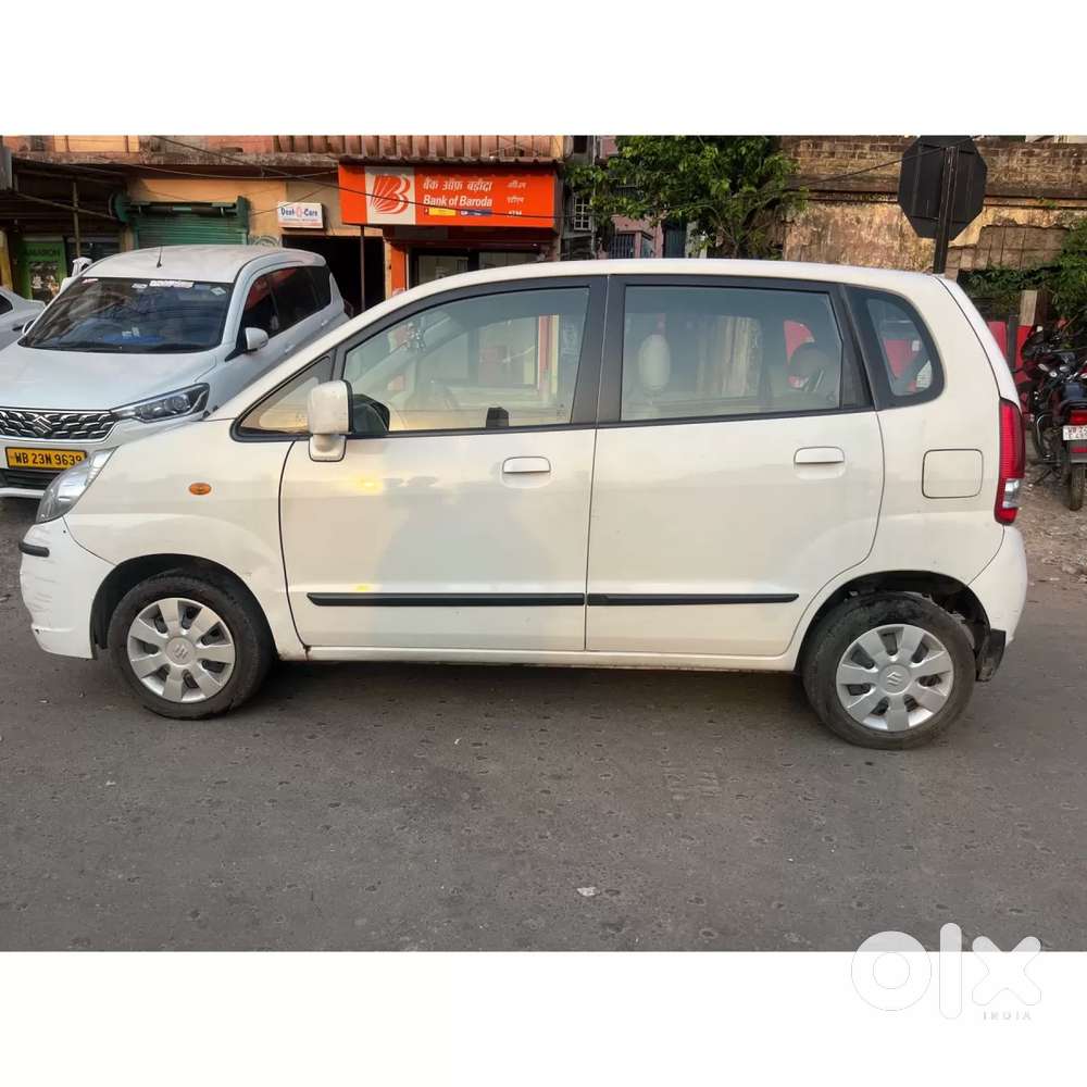 Maruti Suzuki Estilo Vxi Bs-iv, 2013, Petrol