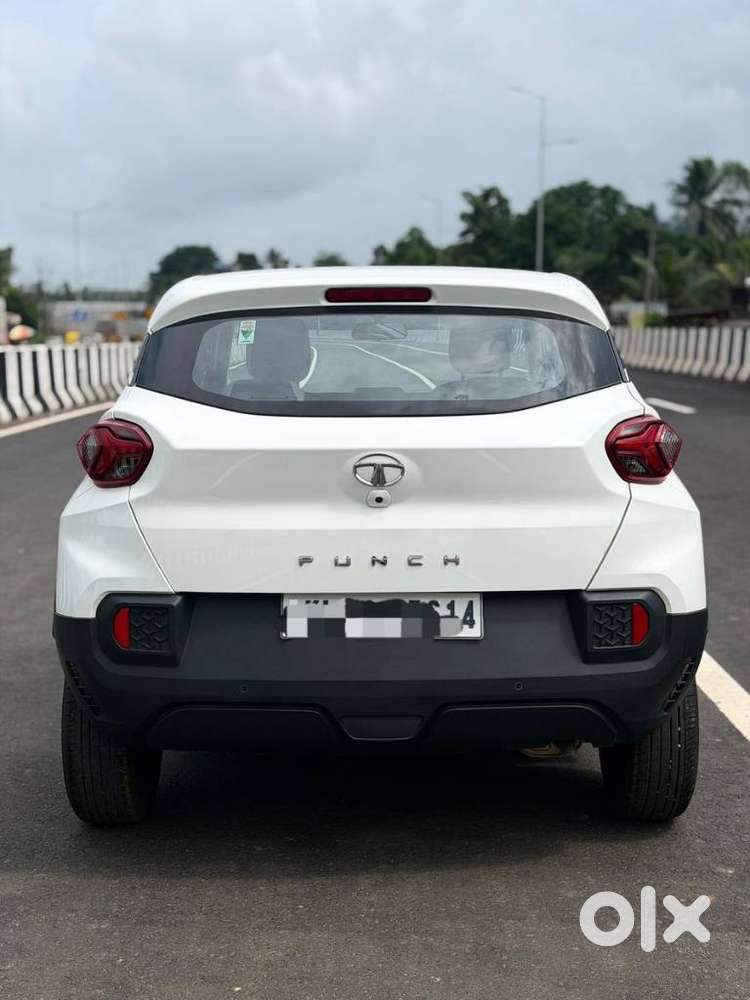 Tata Punch Accomplished Amt, 2023, Petrol
