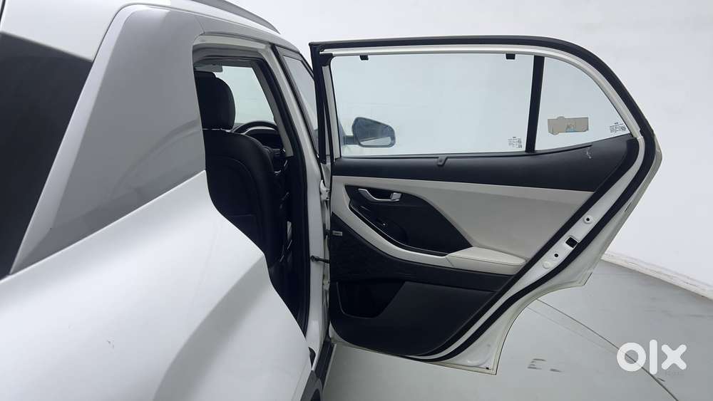 Hyundai Creta Sx 1.5 Petrol Cvt, 2022, Petrol