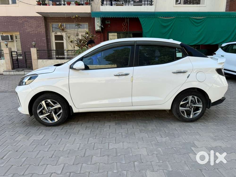 Hyundai Aura Sx 2024