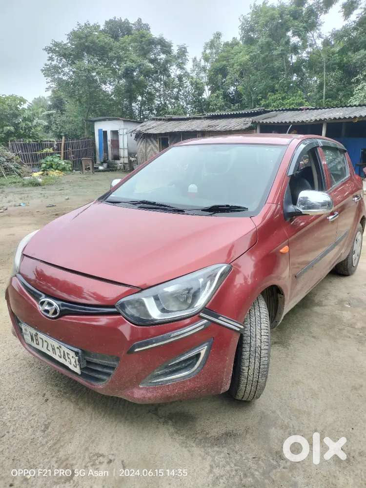 Hyundai I20 2012 Diesel 150000 Km Driven