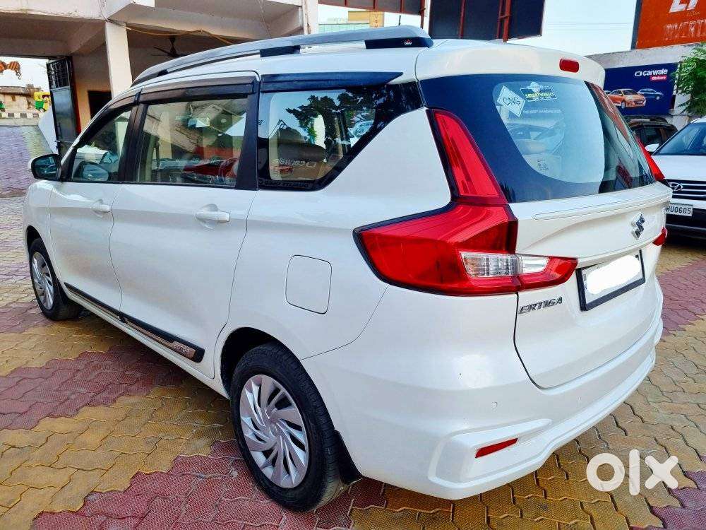 Maruti Suzuki Ertiga Vxi (o) Cng, 2024, Petrol
