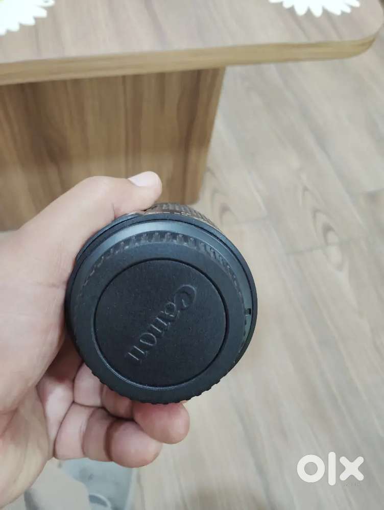 Canon camera lens