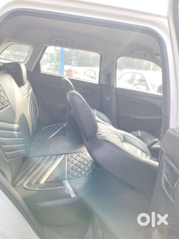 Maruti Suzuki Brezza 1.5 Vxi Smart Hybrid, 2022, Petrol