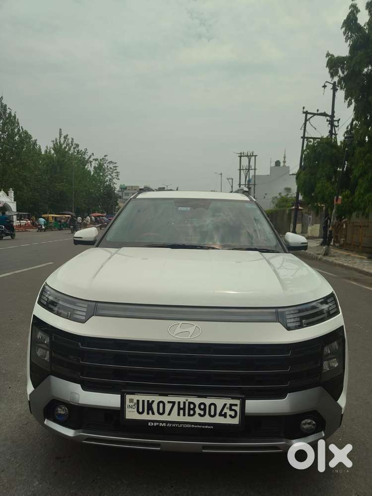 Hyundai Alcazar 2.0 Platinum (o) Petrol At 7 Str, 2025, Petrol