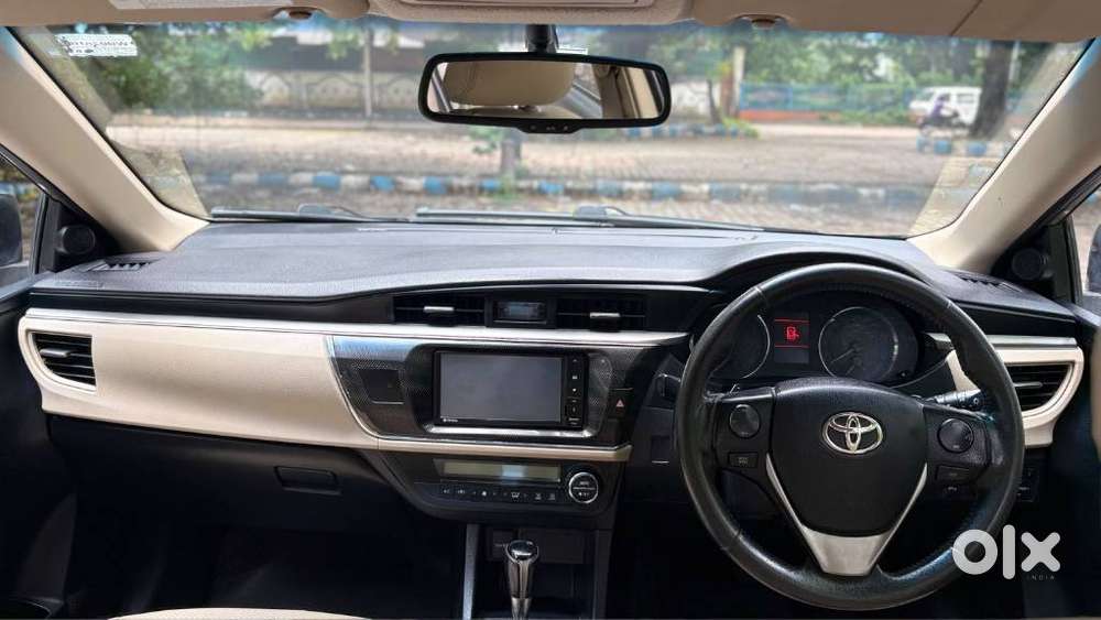 Toyota Corolla Altis [ ] 1.8 G Cvt, 2015, Petrol