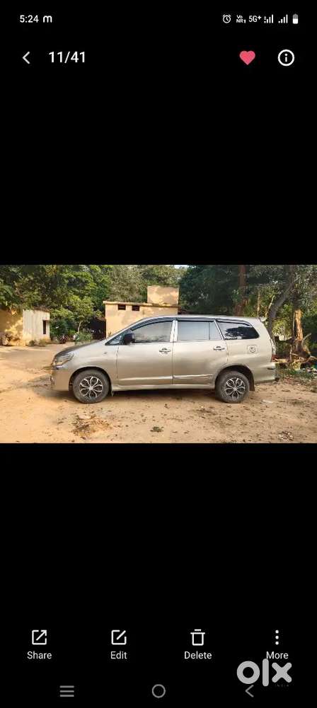 Toyota Innova 2011