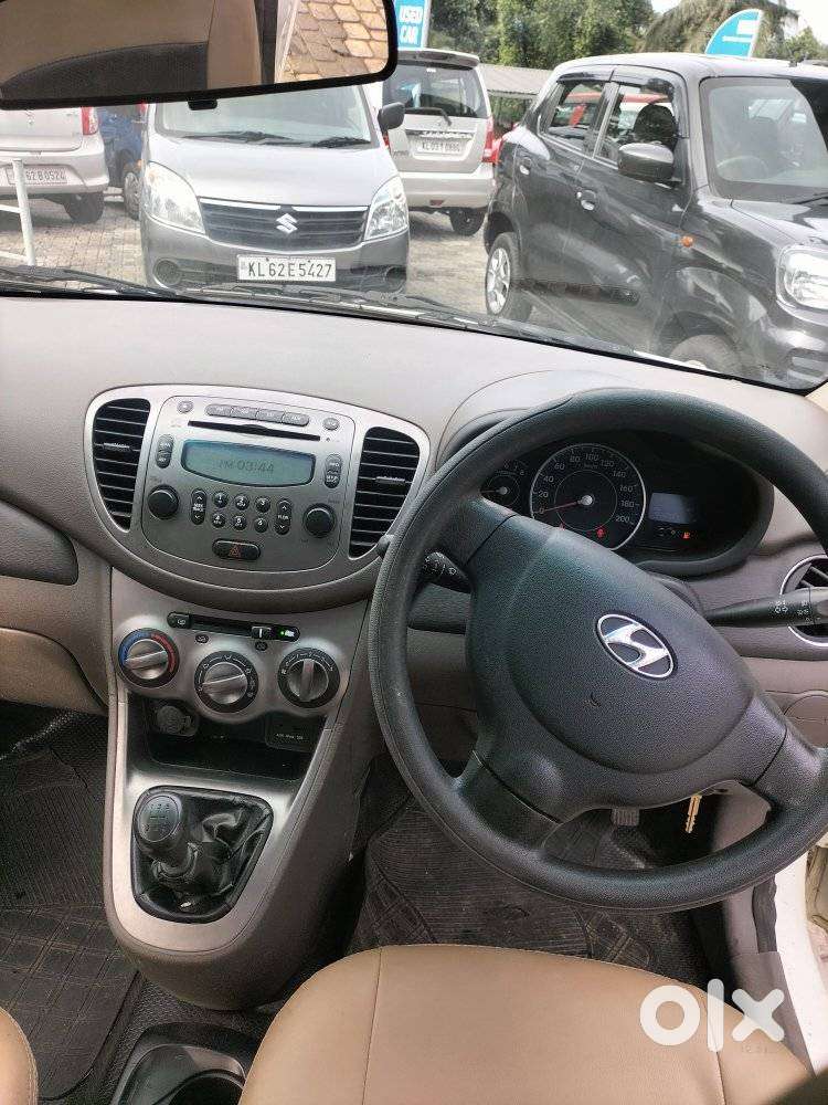Hyundai I10 Sportz, 2012, Petrol
