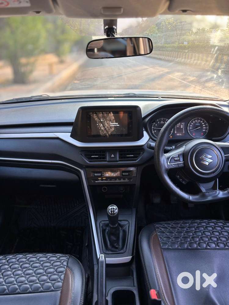 Maruti Suzuki Brezza 1.5 Vxi Cng, 2023, Cng & Hybrids