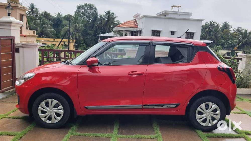 Maruti Suzuki Swift Vvt Vxi, 2021, Petrol