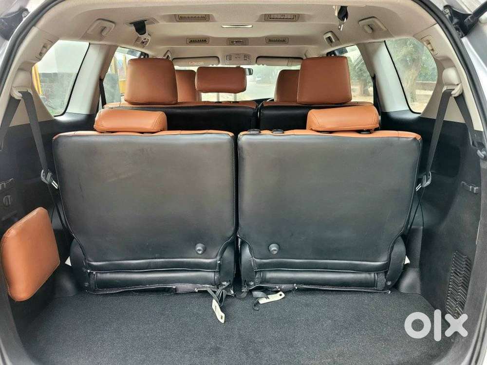 Toyota Innova Crysta