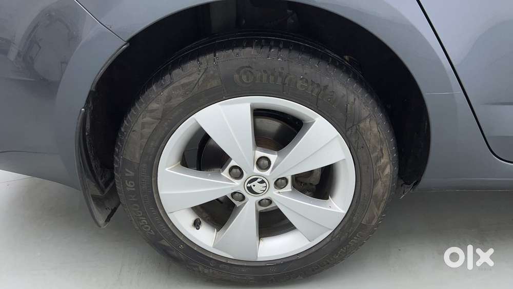 Skoda Octavia 1.8 Tsi Style At, 2018, Petrol