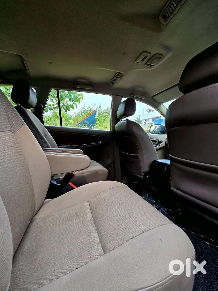 Toyota Innova 2.5 Gx 7 Seater Bs Iv, 2015, Diesel