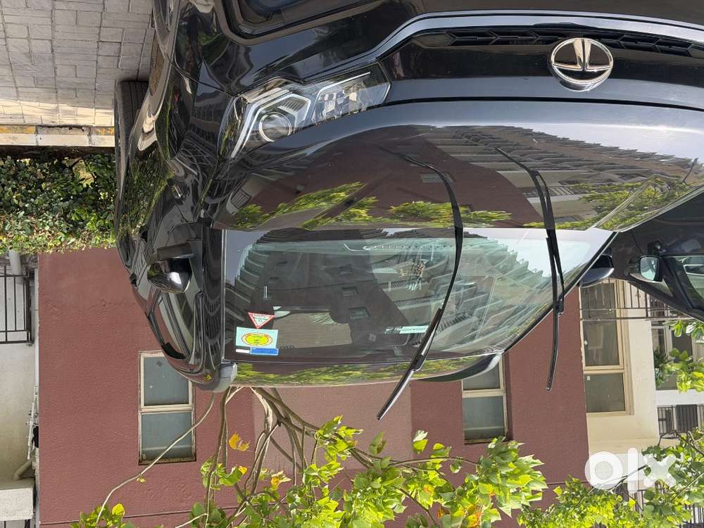 Tata Nexon Xz + Dark Edition