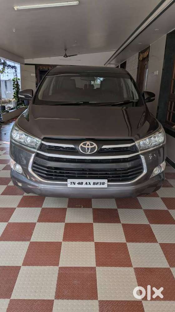 Toyota Innova Crysta 2.4 G Mt, 2016, Diesel