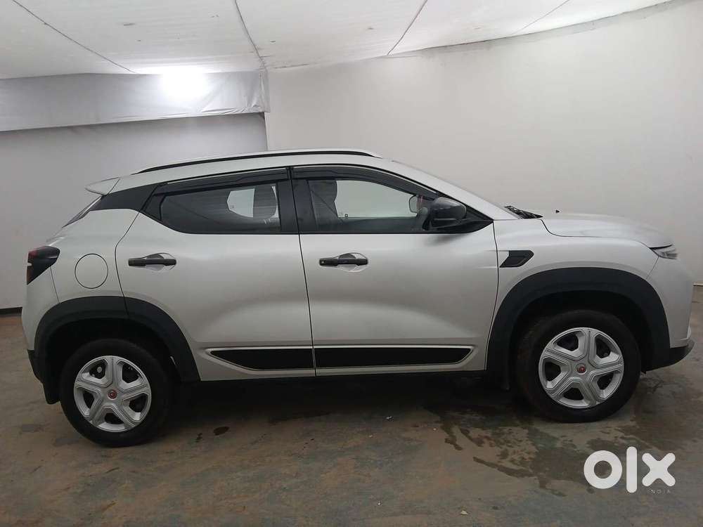 Renault Kiger Rxe, 2021, Petrol