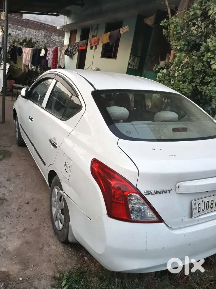Nissan Sunny 2012 Diesel Well Maintained