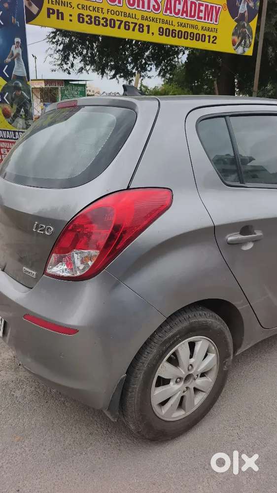 Hyundai I20 2013 Petrol 100000 Km Driven