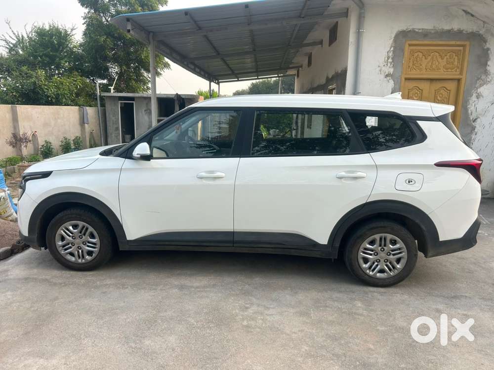 Kia Manual Car 2025