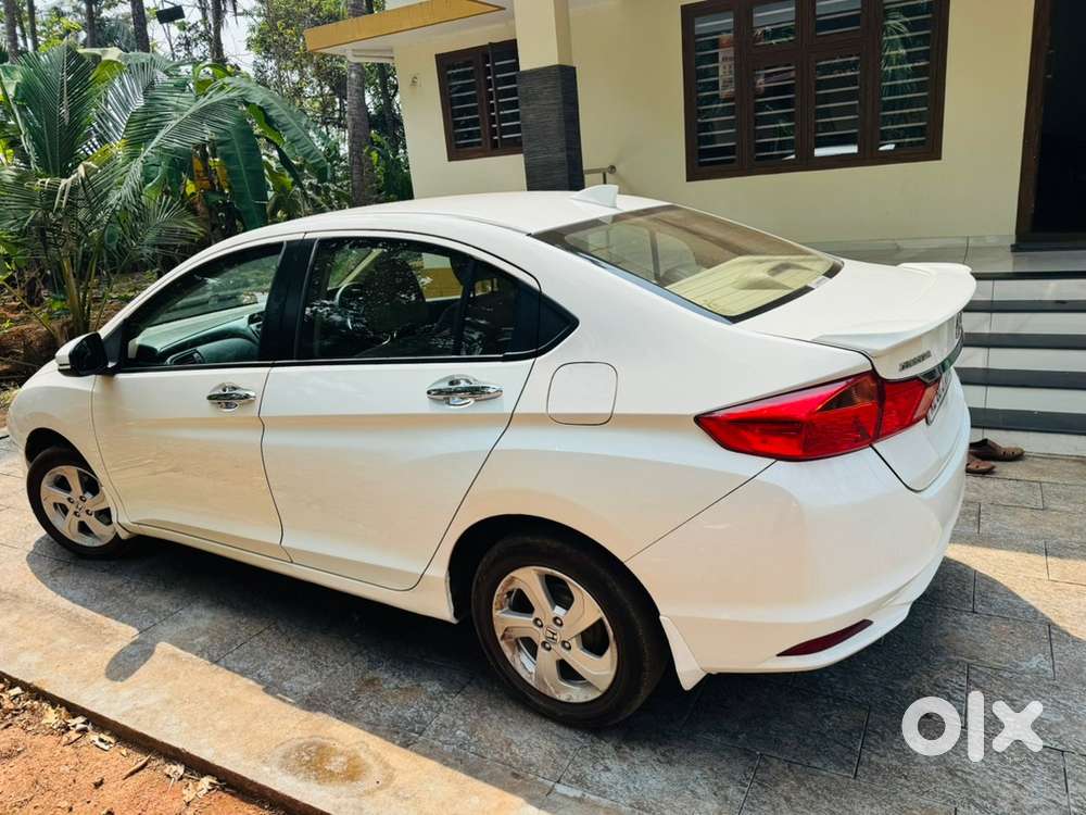 Honda City I V Tech 2015 Petrol Good Condition And Well Maintained