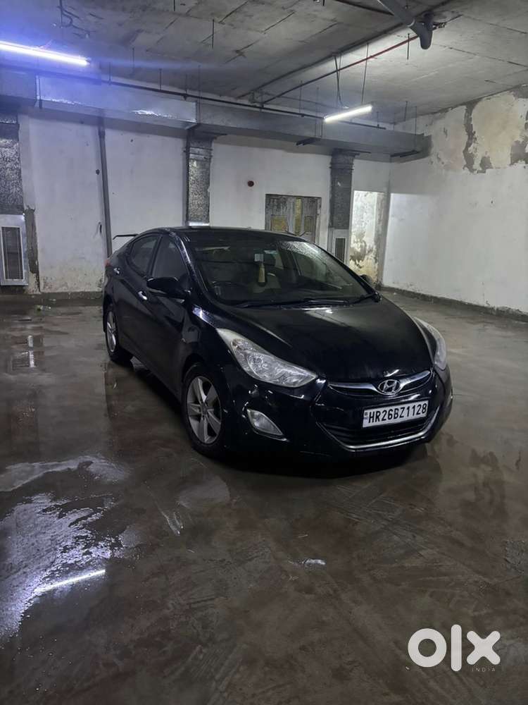 Hyundai New Elantra Petrol 2013