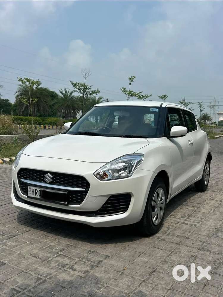 Maruti Suzuki Swift Vxi, 2023, Petrol