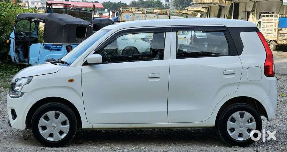 Maruti Suzuki Wagon R Vxi Plus Mt, 2024, Petrol