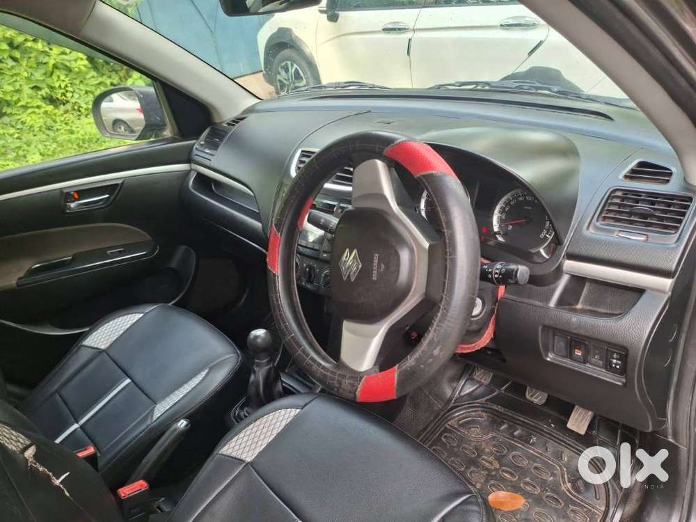 Maruti Suzuki Swift Vxi 1.2 Abs Bs-iv, 2017, Petrol