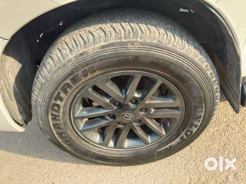 Toyota Fortuner 2011-2016 4x2 Manual, 2015, Diesel