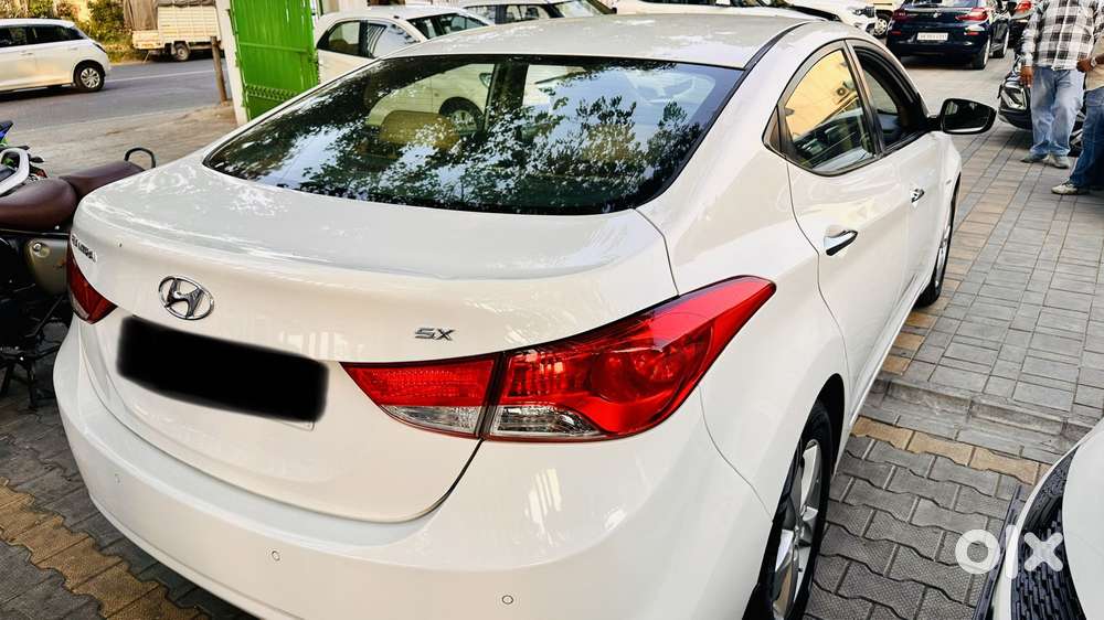 Hyundai Elantra 2.0 Sx, 2013, Petrol