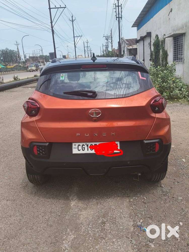 Tata Punch 1.2 Revotron Creative Dual Tone, 2023, Petrol