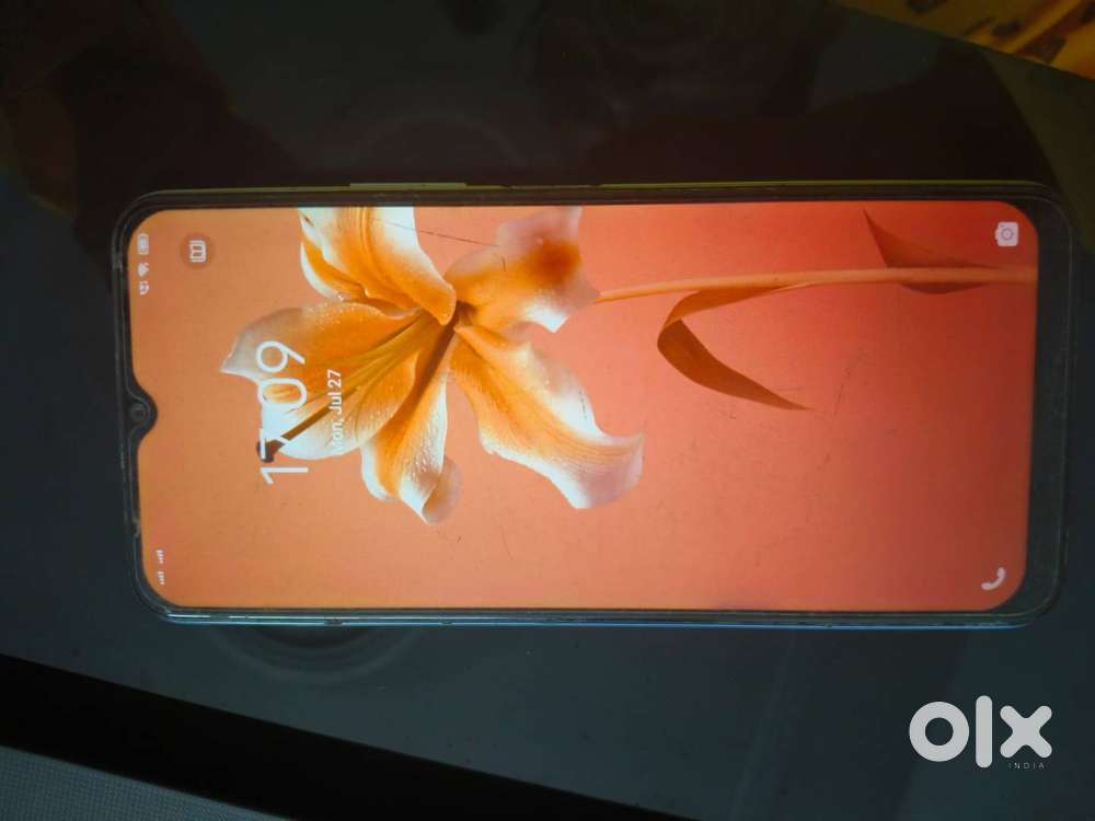 Vivo V2009, 4 GB ram, 64 GB rom very good condition