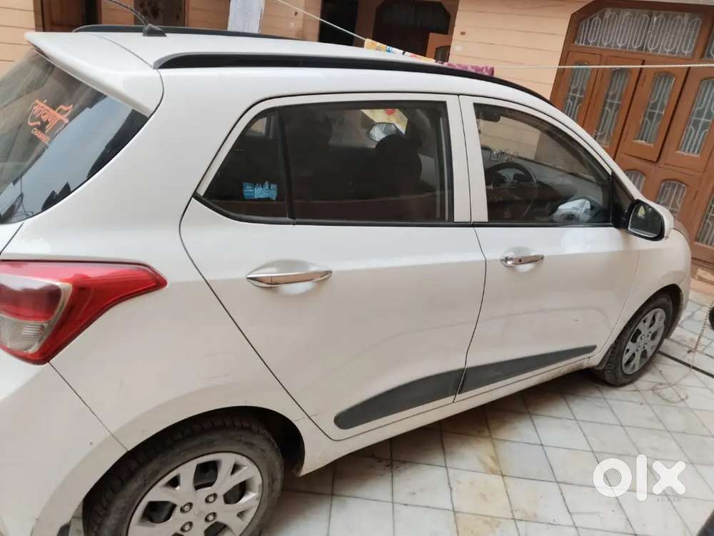 Hyundai Grand I10 Sportz 2014 Diesel Car