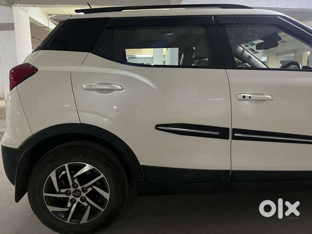 For Sale – Mahindra Xuv300 W8(o) Petrol Manual  2022