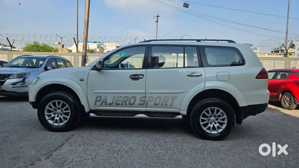 Mitsubishi Pajero Sport 2.5 Manual, 2012, Diesel