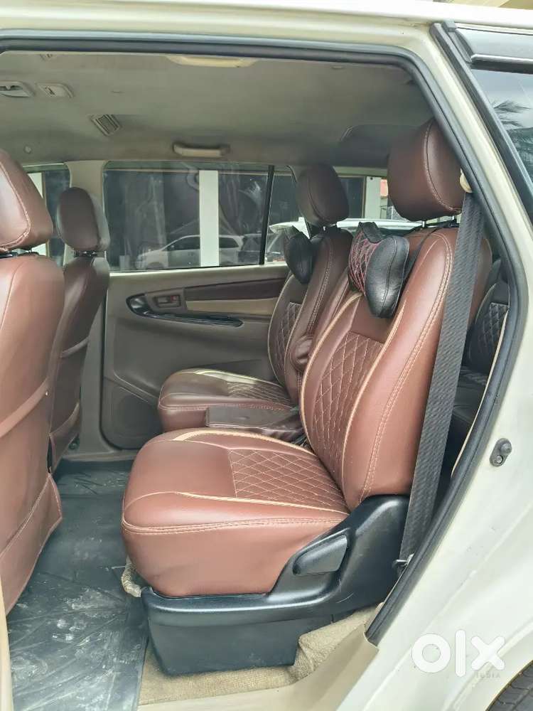 Toyota Innova 2015 Diesel Well Maintained